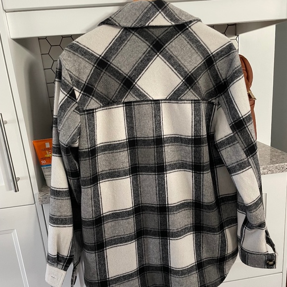 Dynamite Shacket - Picture 2 of 2